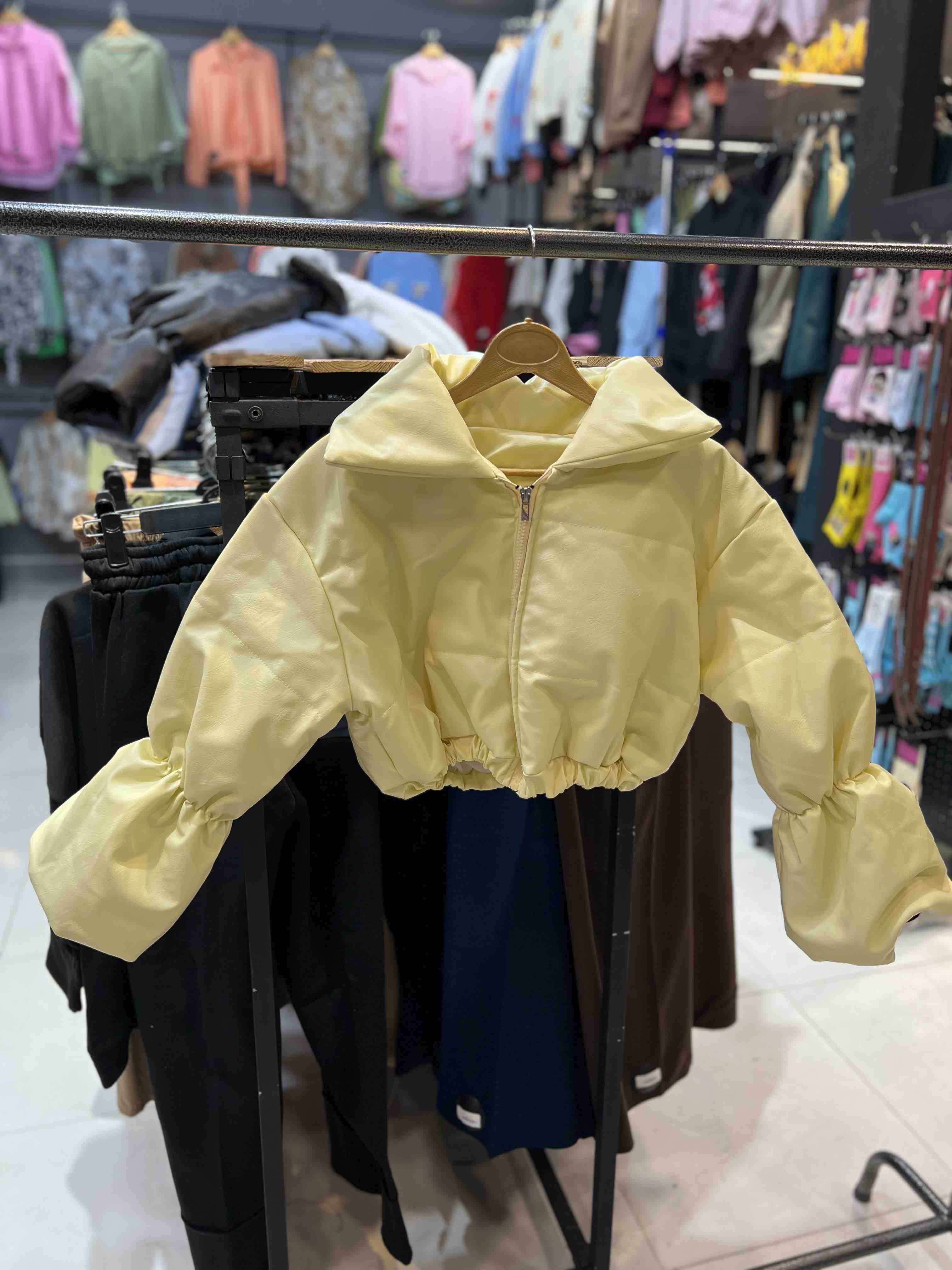 کاپشن چرم وارداتی کد ١٠١٣