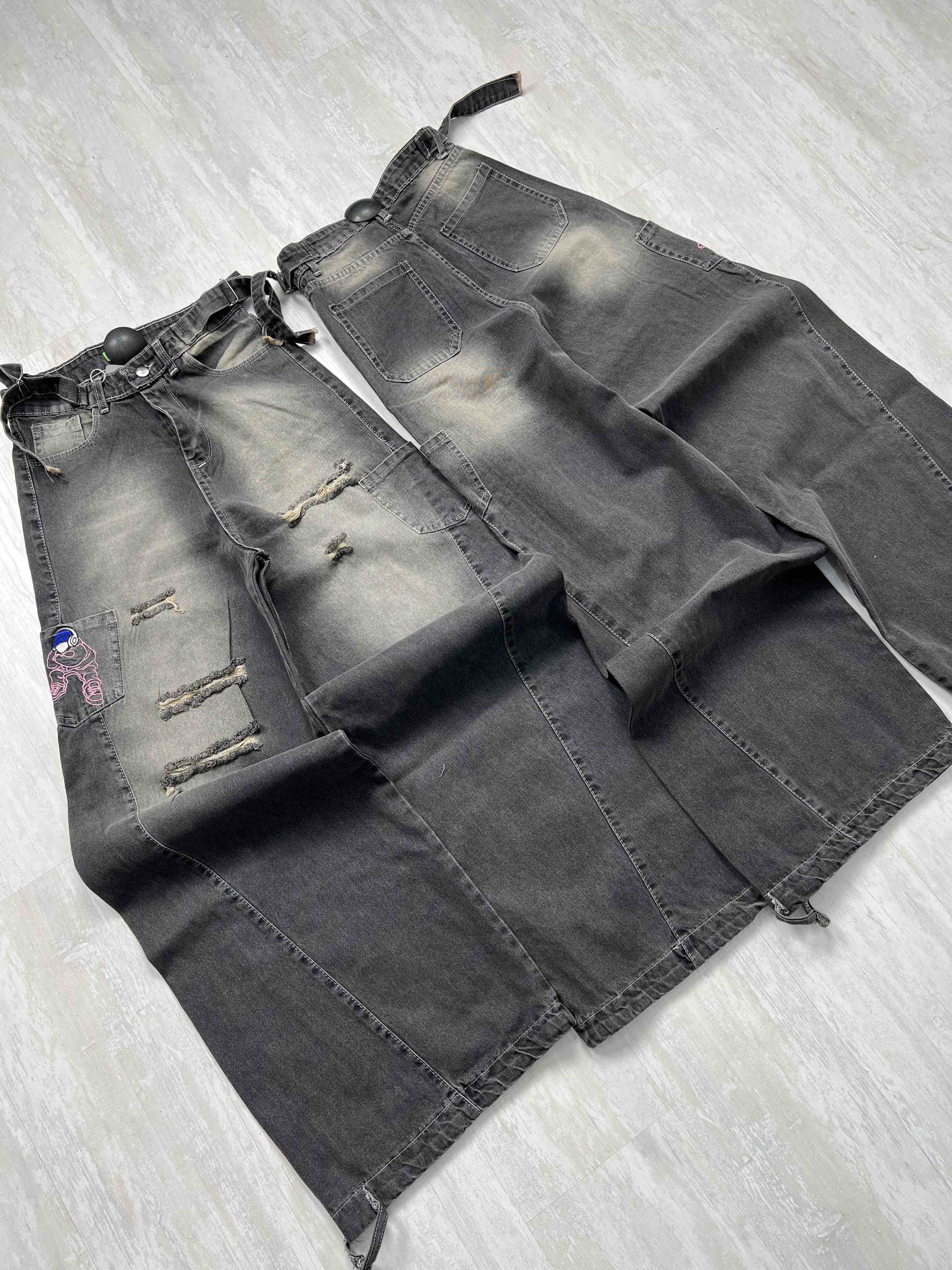 شلوار کد ۱۲۱۳