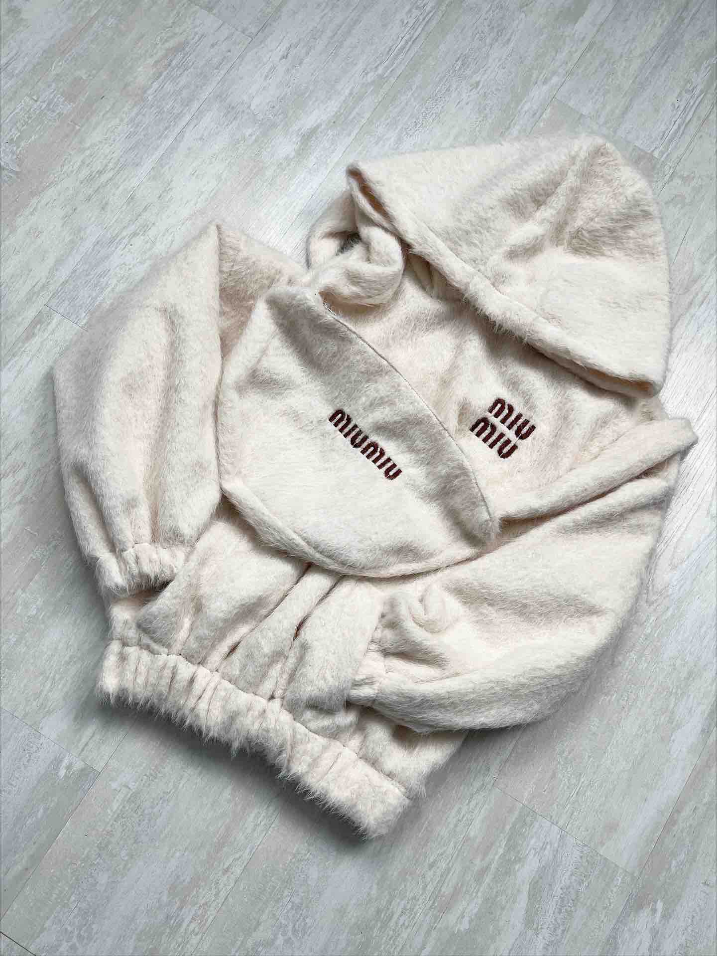 ست miu وارداتی کد ١١۵۴