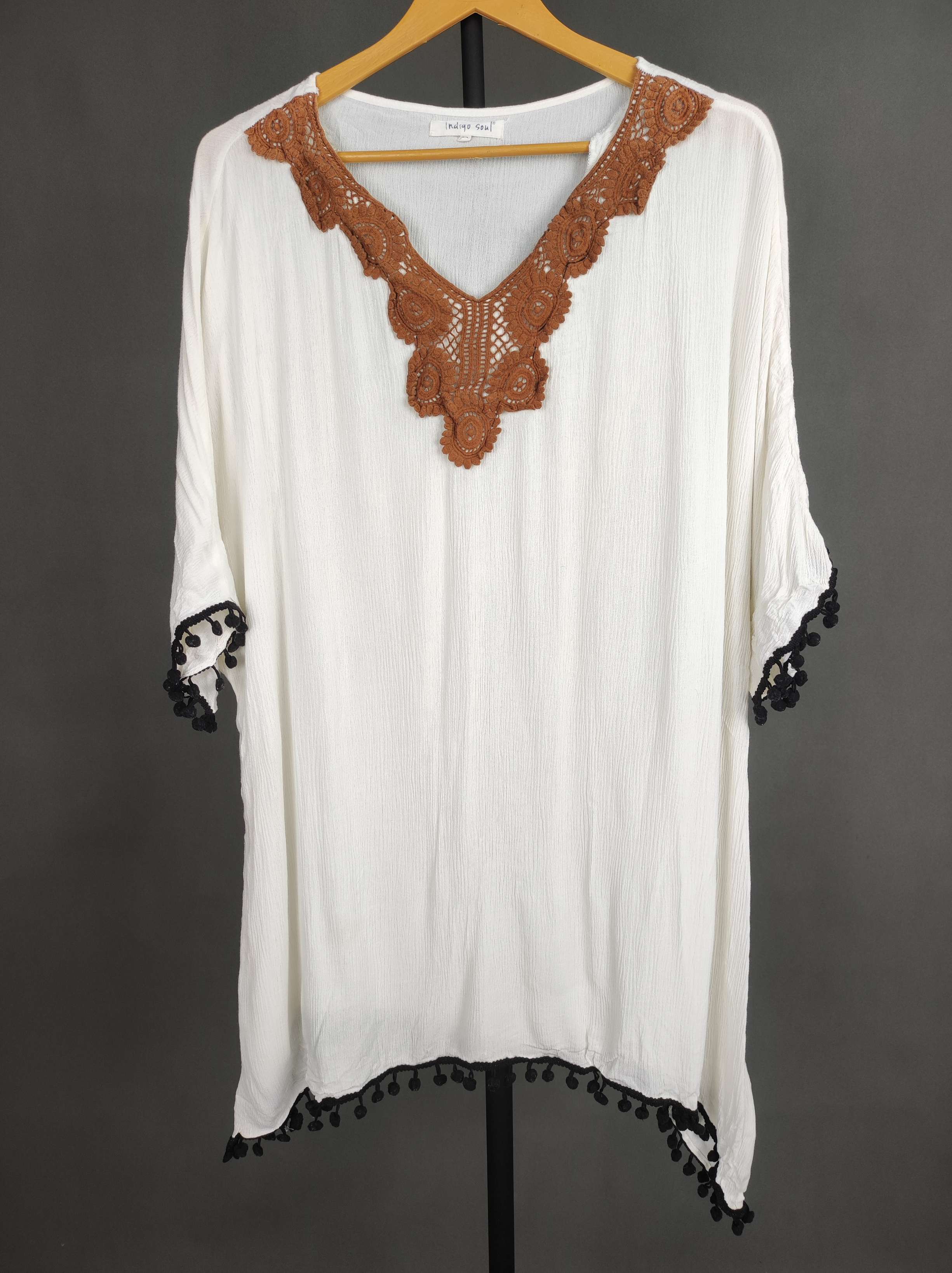 تونیک دانتل دوزی