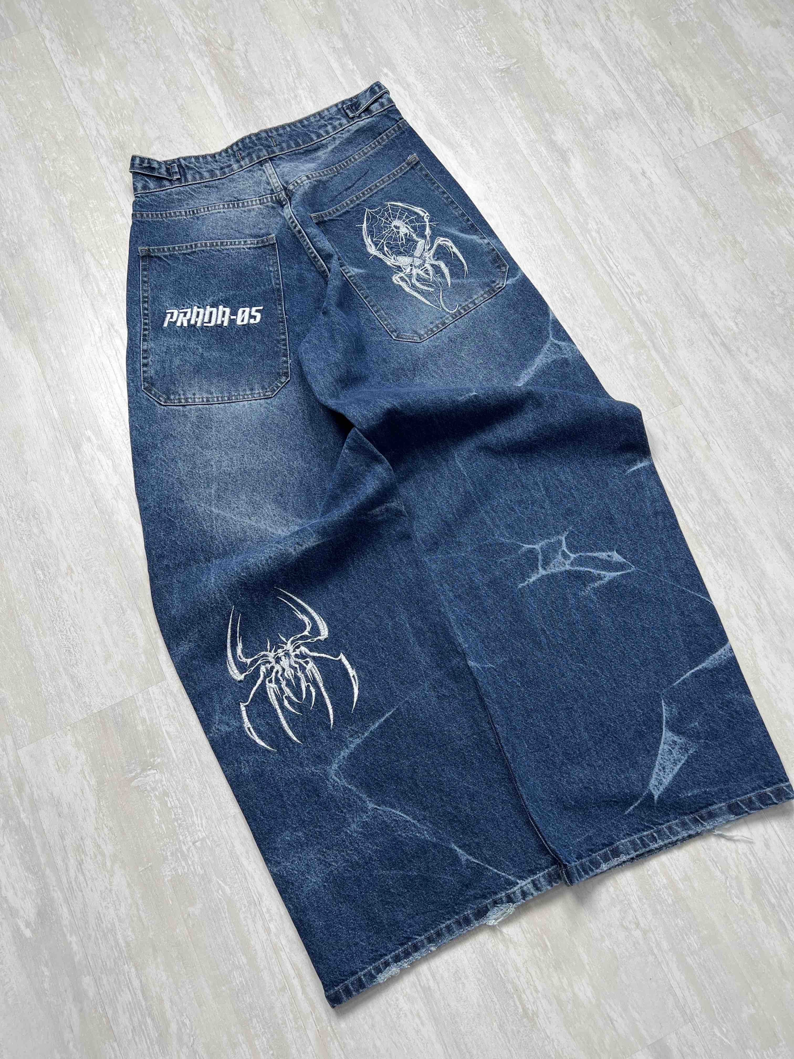 شلوار کد ١٢١٠